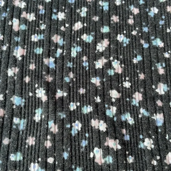 + ART CLASS + Rib + Ruffle T-Shirt - Picture 3 of 6